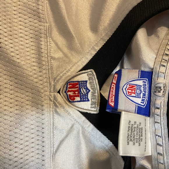 Vintage Reebok White Philadelphia Eagles Hugh Douglas Throwback Football Jersey - Picture 4 of 5